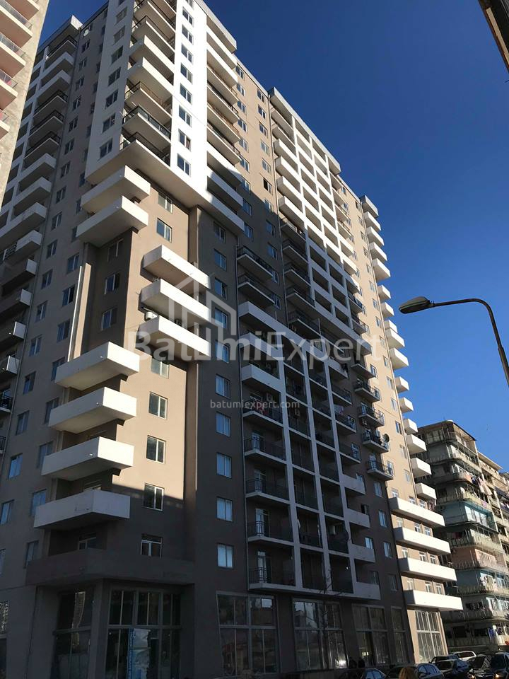 דירה 84 מ"ר - דוד אגמשנבלי, Batumi, גאורגיה