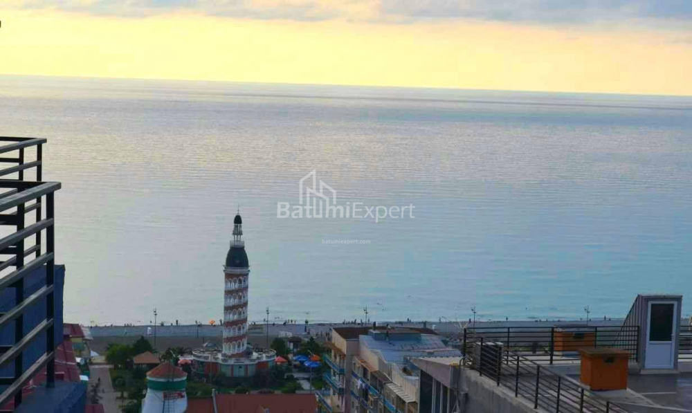 דירה 33 מ"ר - ניקו פירוסמני, Batumi, גאורגיה
