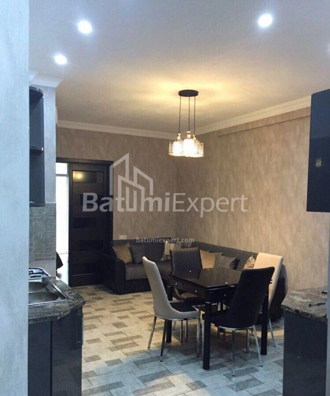 דירה 47 מ"ר - זוראבה גורגילדזה, Batumi, גאורגיה