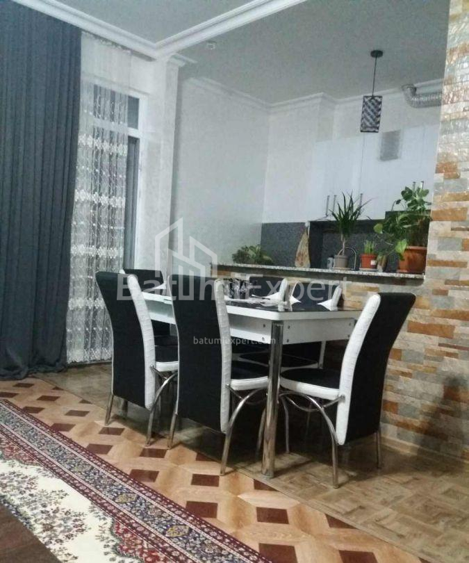 דירה 70 מ"ר - גלאקציה טבידזה, Batumi, גאורגיה
