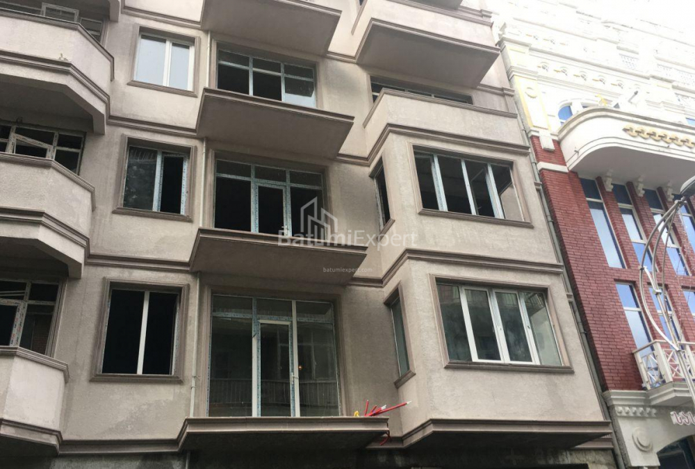 דירה 78 מ"ר - יוריבסקאיה, Batumi, גאורגיה
