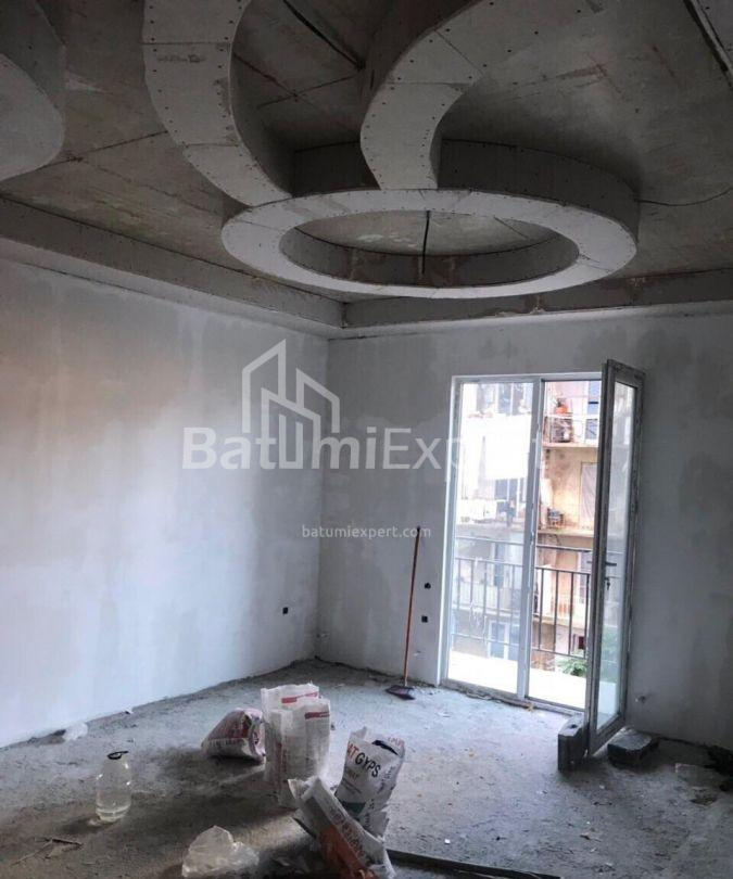 דירה 78 מ"ר - יוריבסקאיה, Batumi, גאורגיה