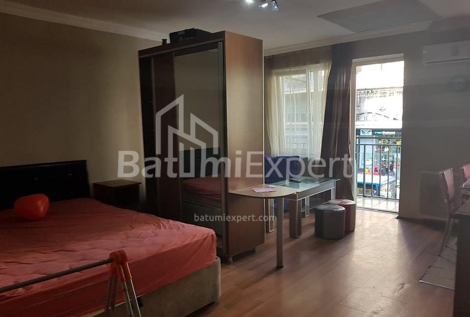 דירה 35 מ"ר - זוראבה גורגילדזה, Batumi, גאורגיה