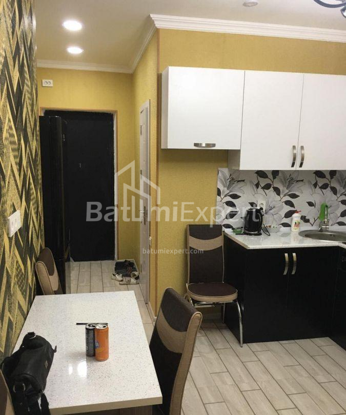 דירה 43 מ"ר - שריף חימשיאשווילי, Batumi, גאורגיה