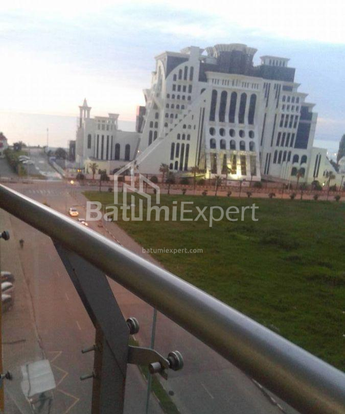 דירה 33 מ"ר - יוסף קובלדזה, Batumi, גאורגיה