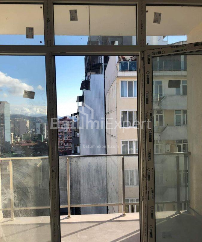 דירה 108 מ"ר - המלך פרנבאז, Batumi, גאורגיה