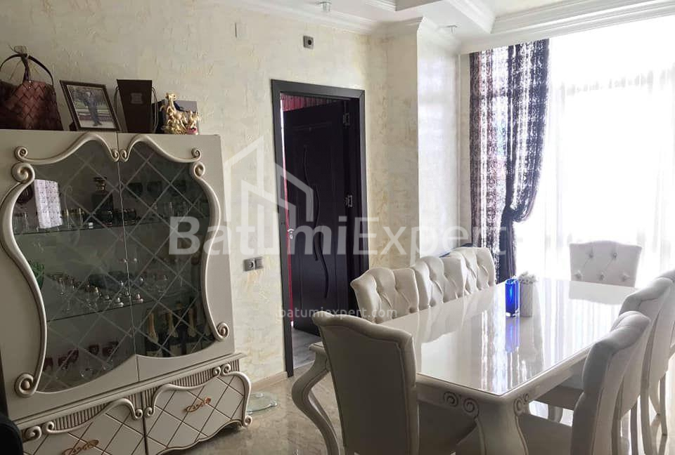 דירה 85 מ"ר - פטרה בגרציוני, Batumi, גאורגיה