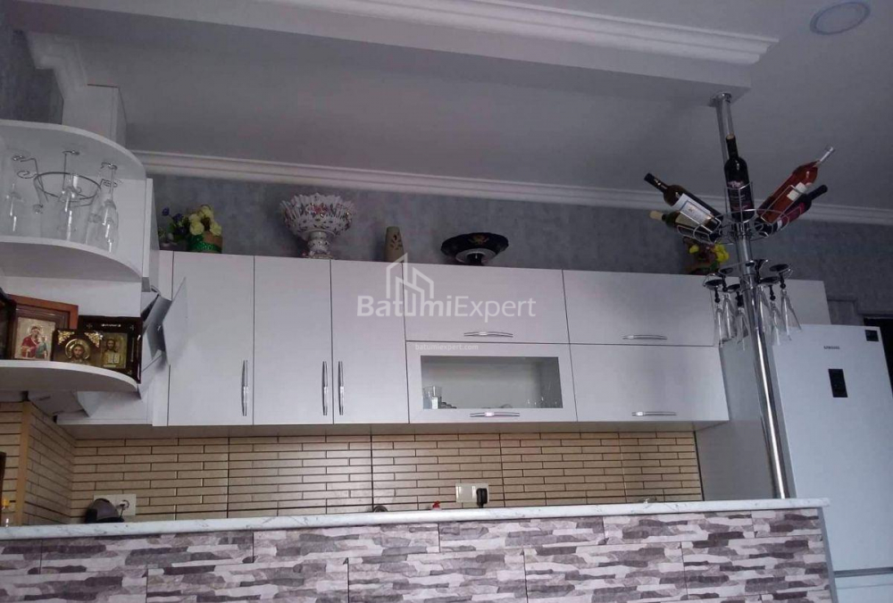 דירה 60 מ"ר - גלאקציה טבידזה, Batumi, גאורגיה