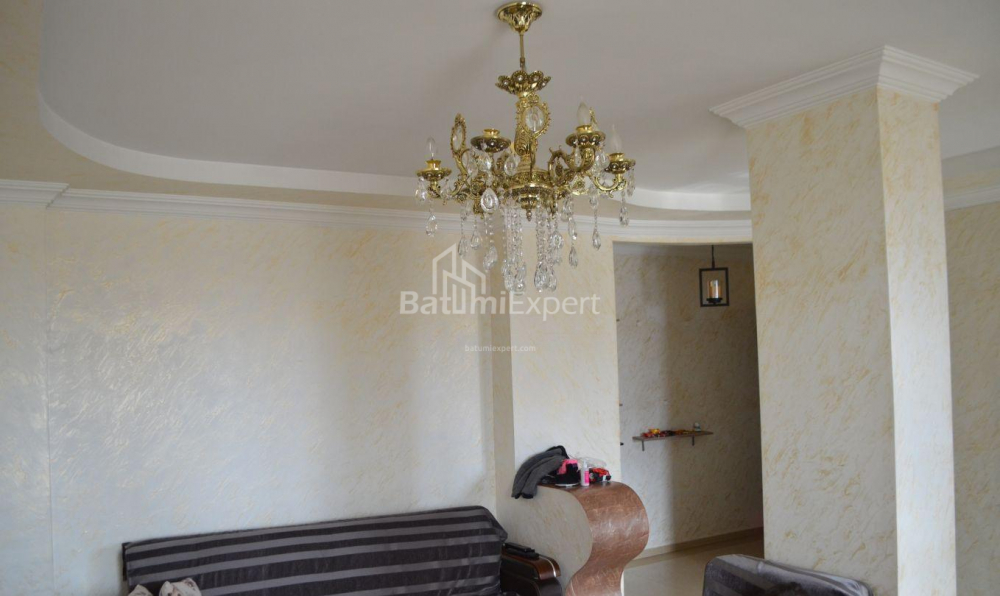 דירה 70 מ"ר - יוריבסקאיה, Batumi, גאורגיה