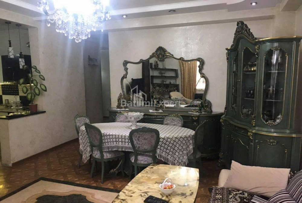 דירה 84 מ"ר - דמטר תבדאבולי, Batumi, גאורגיה