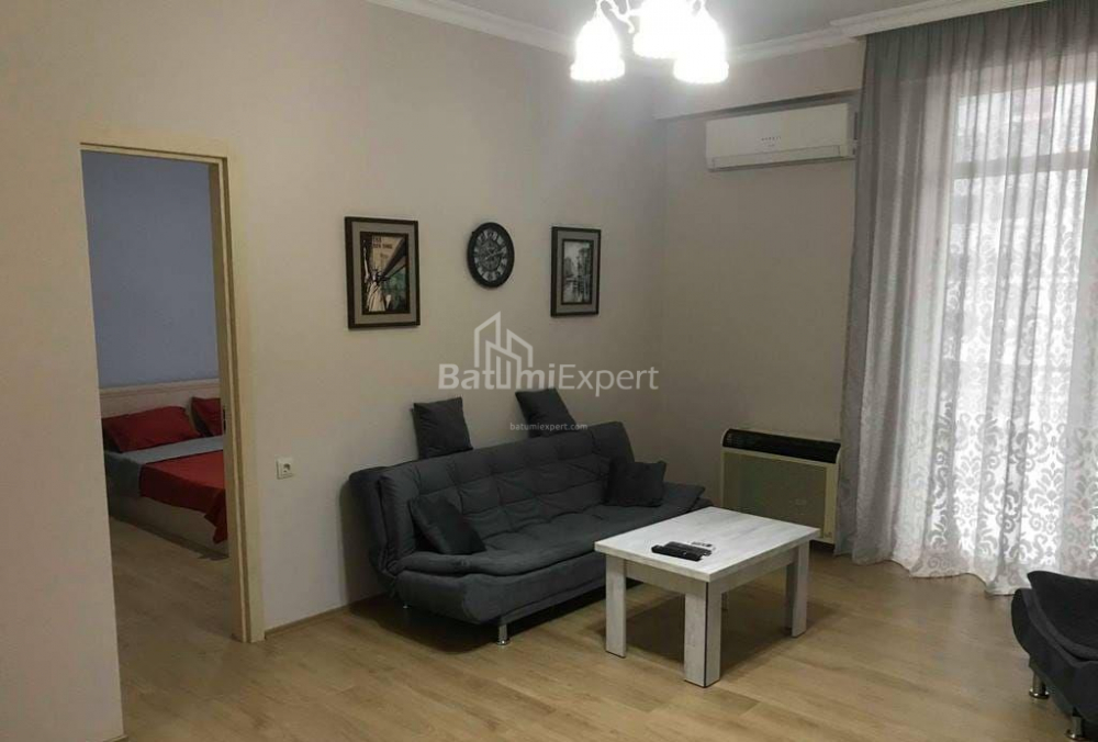 דירה 77 מ"ר - המלך פרנבאז, Batumi, גאורגיה