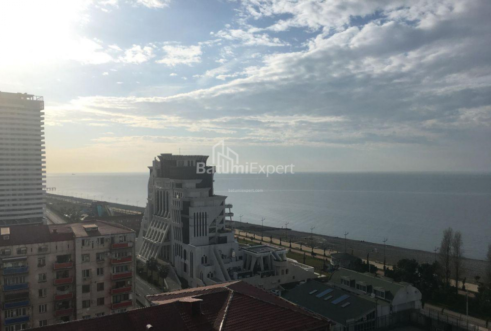 דירה 33 מ"ר - שריף חימשיאשווילי, Batumi, גאורגיה