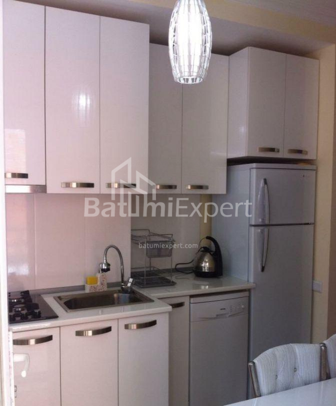 דירה 90 מ"ר - סטפן זובאלאשווילי, Batumi, גאורגיה