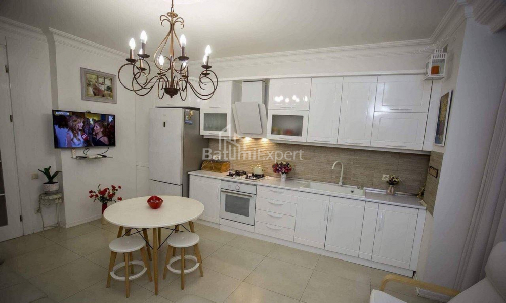 דירה 120 מ"ר - המלך פרנבאז, Batumi, גאורגיה