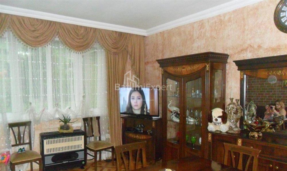 דירה 80 מ"ר - דוד אגמשנבלי, Batumi, גאורגיה