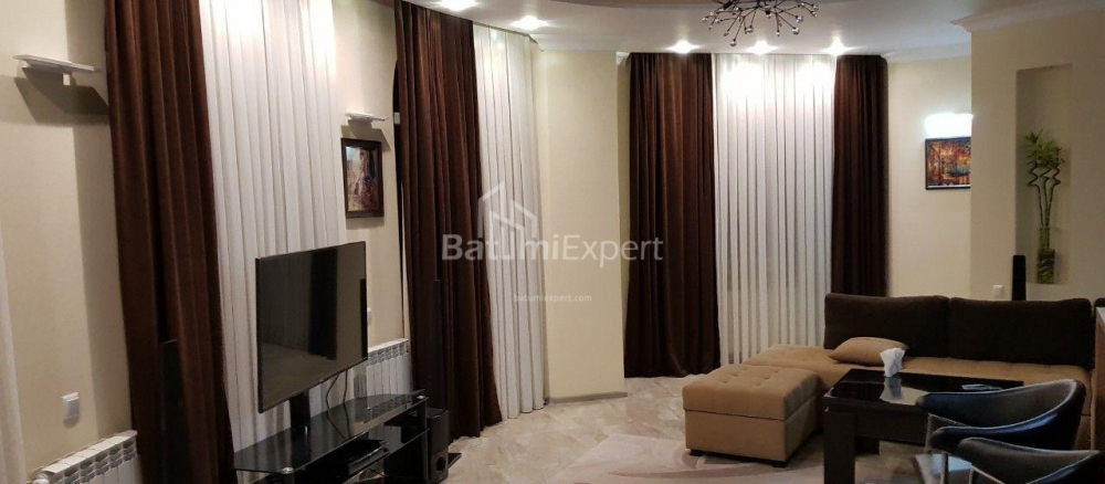 דירה 133 מ"ר - איליה צ'בצ'וואדזה, Batumi, גאורגיה