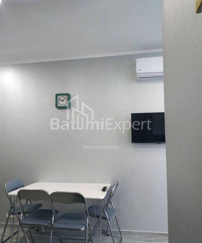 דירה 34 מ"ר - יוריבסקאיה, Batumi, גאורגיה