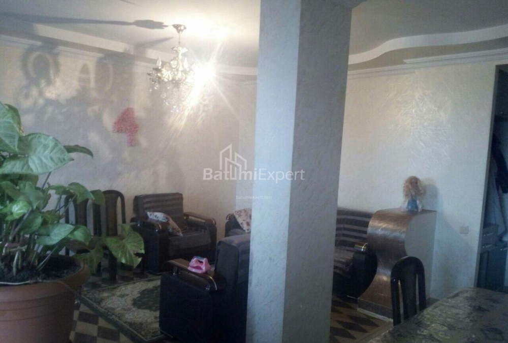 דירה 70 מ"ר - יוריבסקאיה, Batumi, גאורגיה