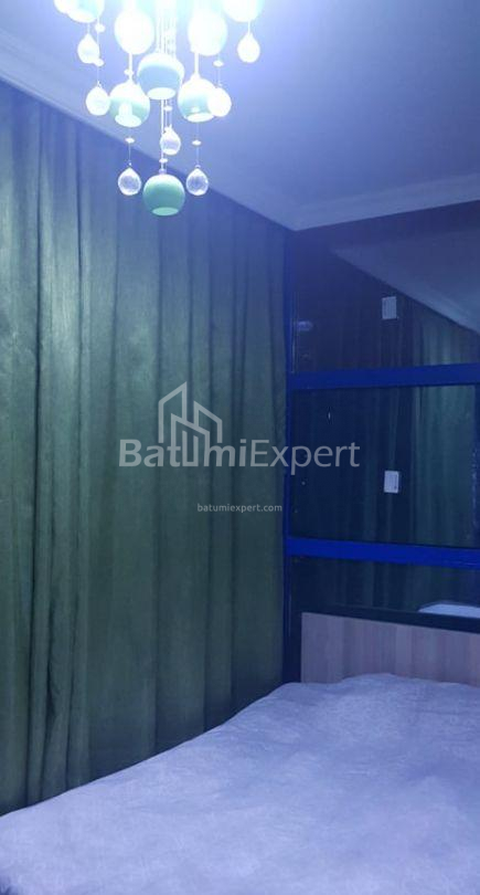 דירה 62 מ"ר - ניקו פירוסמני, Batumi, גאורגיה
