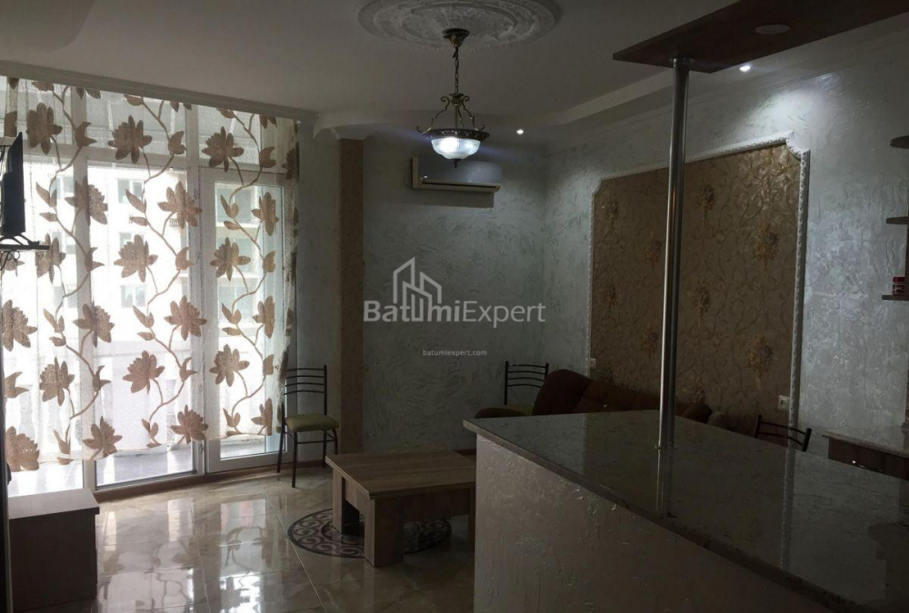 דירה 60 מ"ר - שריף חימשיאשווילי, Batumi, גאורגיה