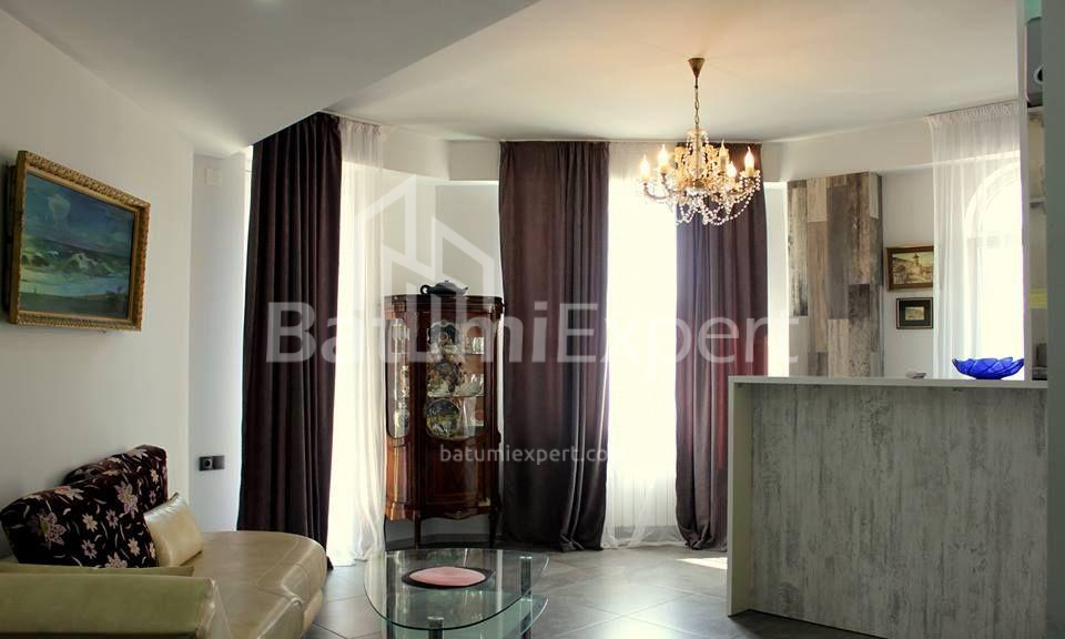 דירה 62 מ"ר - שריף חימשיאשווילי, Batumi, גאורגיה