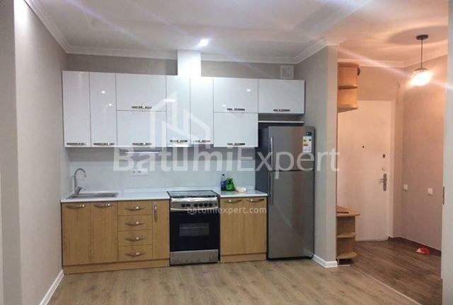 דירה 56 מ"ר - שריף חימשיאשווילי, Batumi, גאורגיה