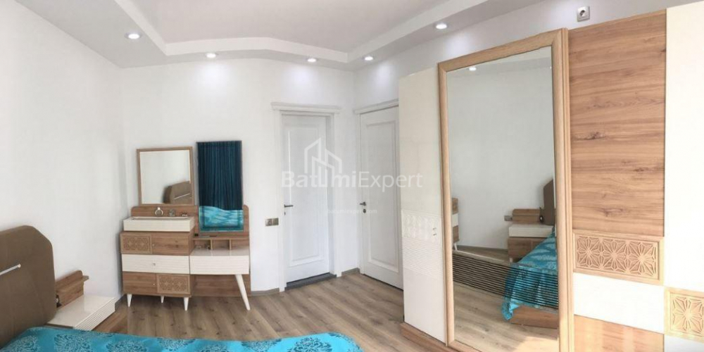 דירה 126 מ"ר - יוסף קובלדזה, Batumi, גאורגיה