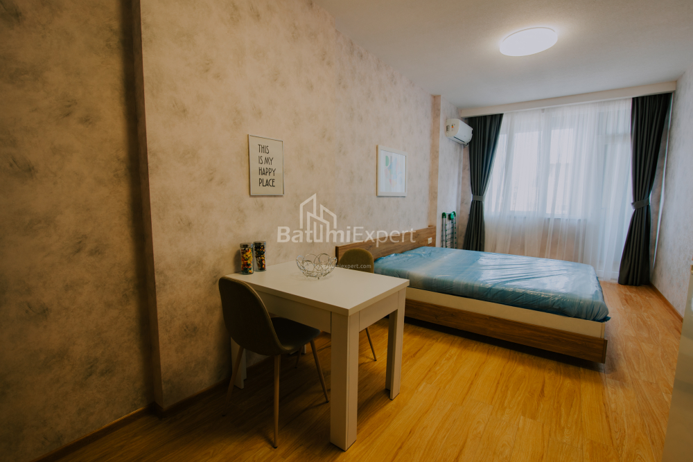 דירה 34 מ"ר - שריף חימשיאשווילי, Batumi, גאורגיה