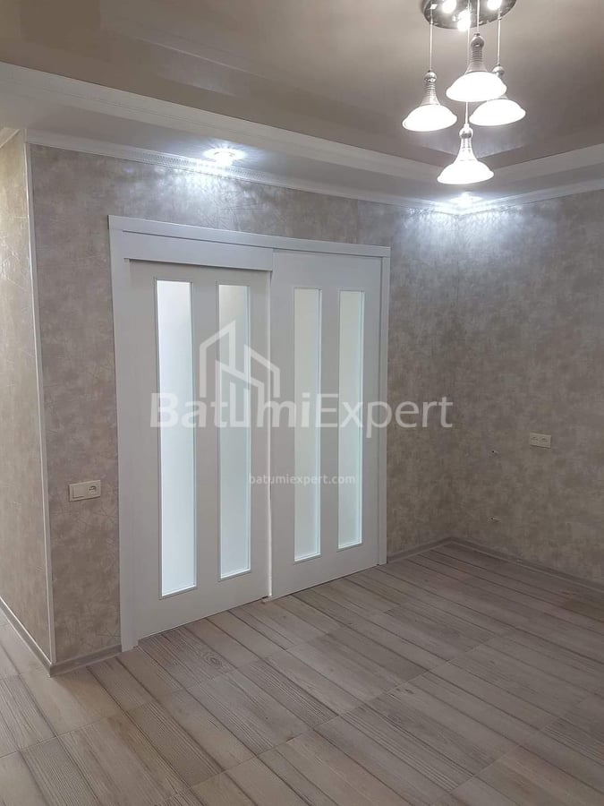 דירה 44 מ"ר - יוסף קובלדזה, Batumi, גאורגיה