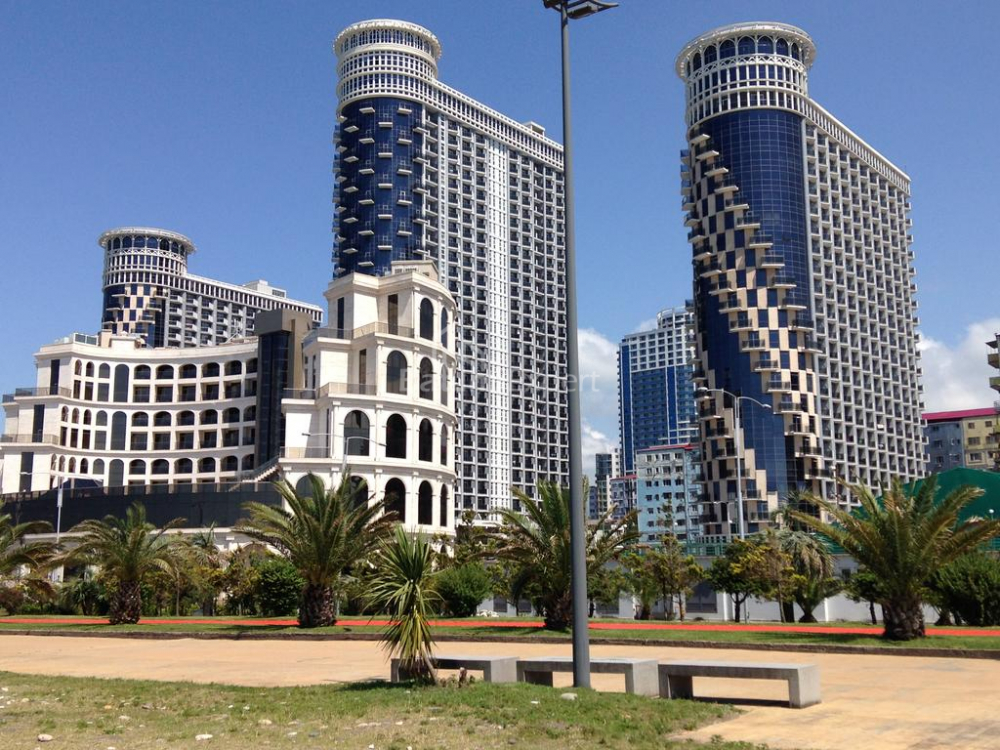 דירה 33 מ"ר - שריף חימשיאשווילי, Batumi, גאורגיה