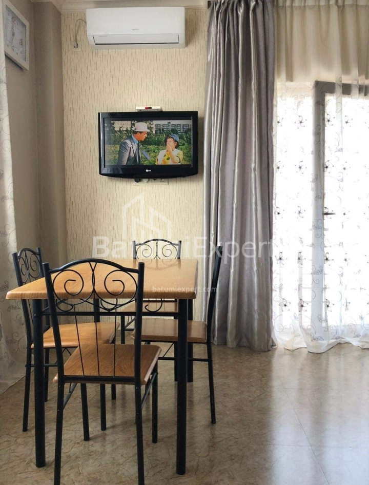דירה 50 מ"ר - זוראבה גורגילדזה, Batumi, גאורגיה