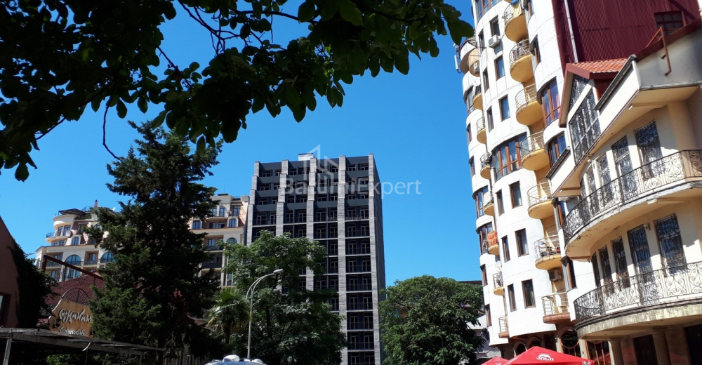 דירה 70.5 מ"ר - וכטנג גורגסלי, Batumi, גאורגיה
