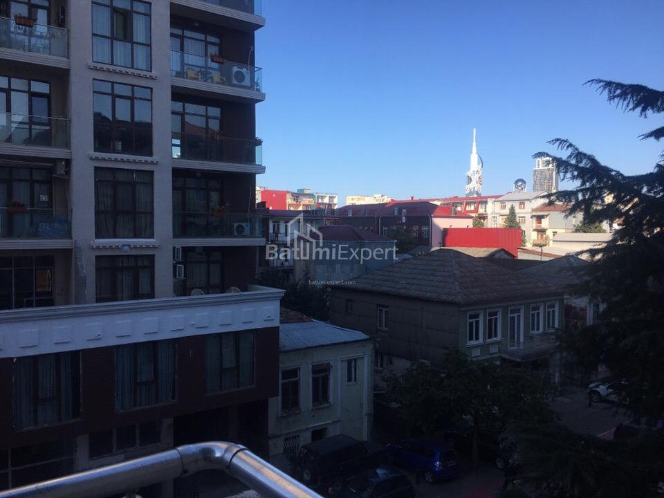 דירה 81 מ"ר - המלך פרנבאז, Batumi, גאורגיה