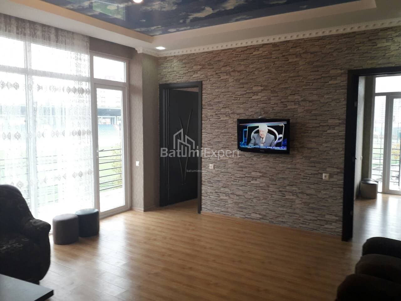 דירה 80 מ"ר - ג'ורג' ליאונידזה, Batumi, גאורגיה