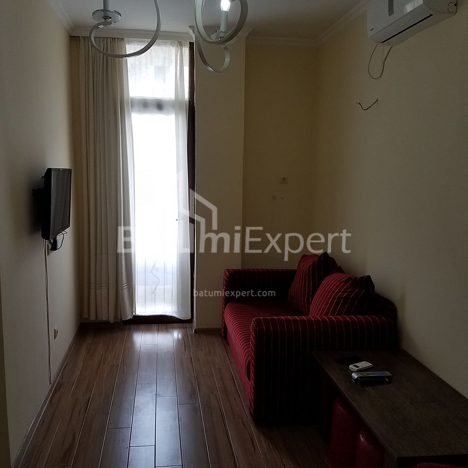 דירה 33 מ"ר - סטפן זובאלאשווילי, Batumi, גאורגיה