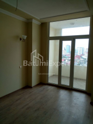דירה 72 מ"ר - פטרה מליקשווילי, Batumi, גאורגיה