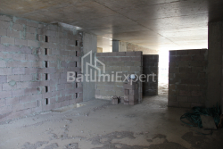 דירה 42.75 מ"ר - לך ומריה קצ'ינסקי, Batumi, גאורגיה