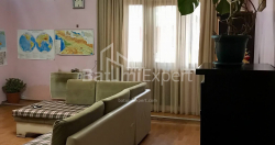 דירה 200 מ"ר - צביאדה גמסחורדיה, Batumi, גאורגיה
