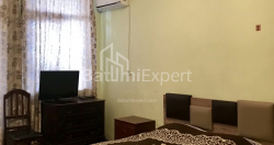 דירה 200 מ"ר - צביאדה גמסחורדיה, Batumi, גאורגיה