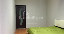 דירה 200 מ"ר - צביאדה גמסחורדיה, Batumi, גאורגיה