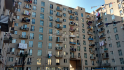 דירה 1-комн 60 m² - פטרה בגרציוני, Batumi