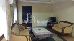 דירה 3-комн 106 m² - זוראבה גורגילדזה, Batumi