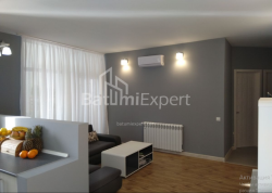 דירה 3-комн 80 m² - אלכסנדרה פושקין, Batumi