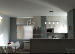 דירה 3-комн 80 m² - אלכסנדרה פושקין, Batumi