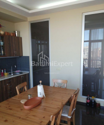 דירה 77 מ"ר - יוריבסקאיה, Batumi, גאורגיה