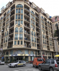 דירה 3-комн 70 m² - וכטנג גורגסלי, Batumi