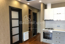 דירה 2-комн 60 m² - ניקו פירוסמני, Batumi