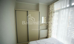 דירה 70 מ"ר - ניקו פירוסמני, Batumi, גאורגיה