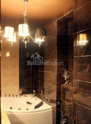 דירה 4-комн 130 m² - שריף חימשיאשווילי, Batumi