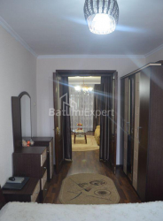 דירה 100 מ"ר - זוראבה גורגילדזה, Batumi, גאורגיה